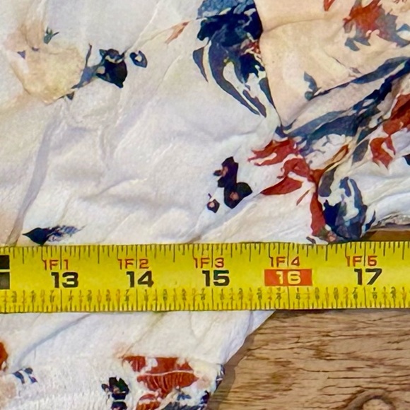 NWOT Wishlist White Floral Open Back‎ Tiered Rayon Dress - Picture 13 of 13